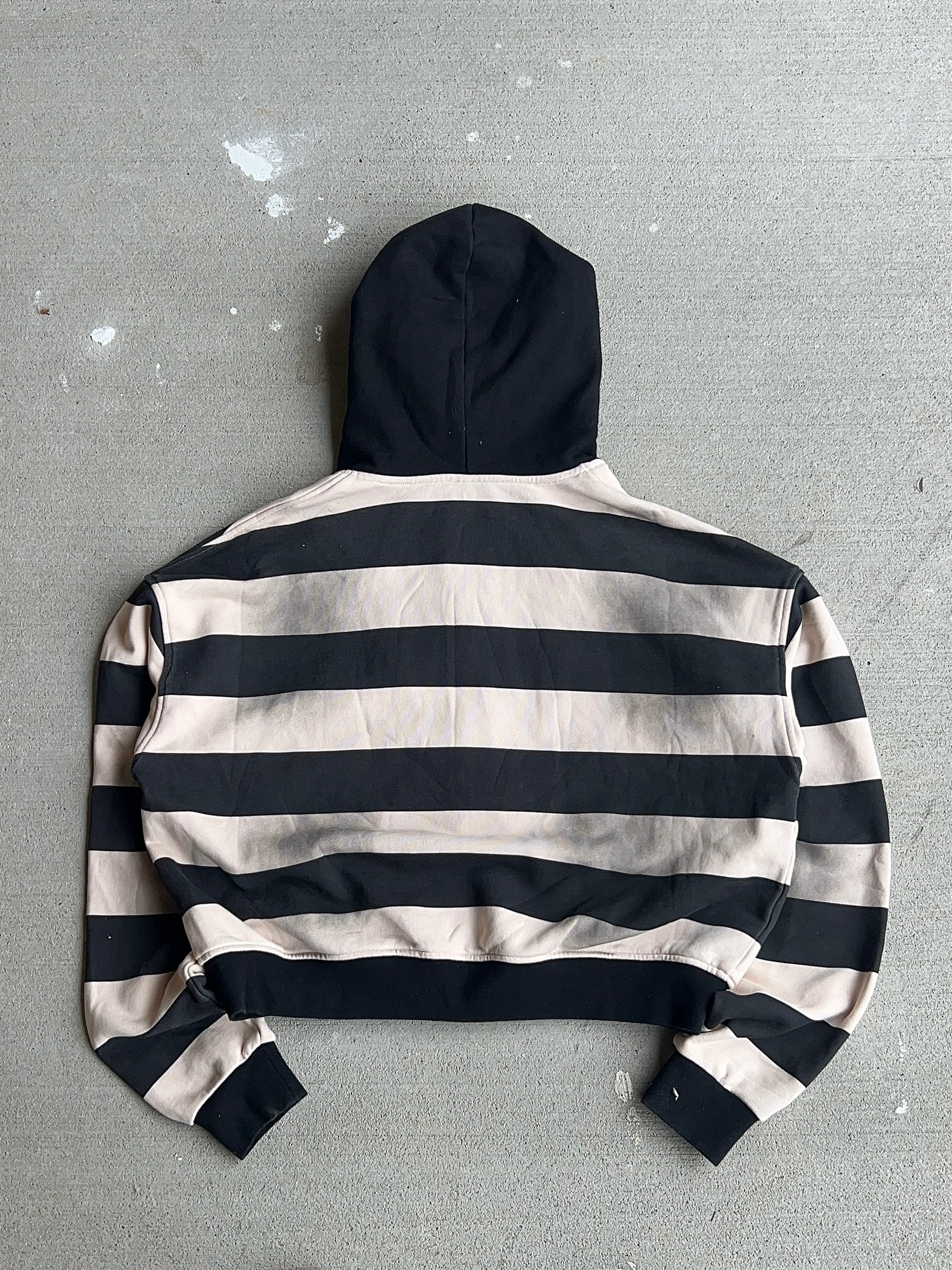 MONOBOND “CRÈME” STRIPED